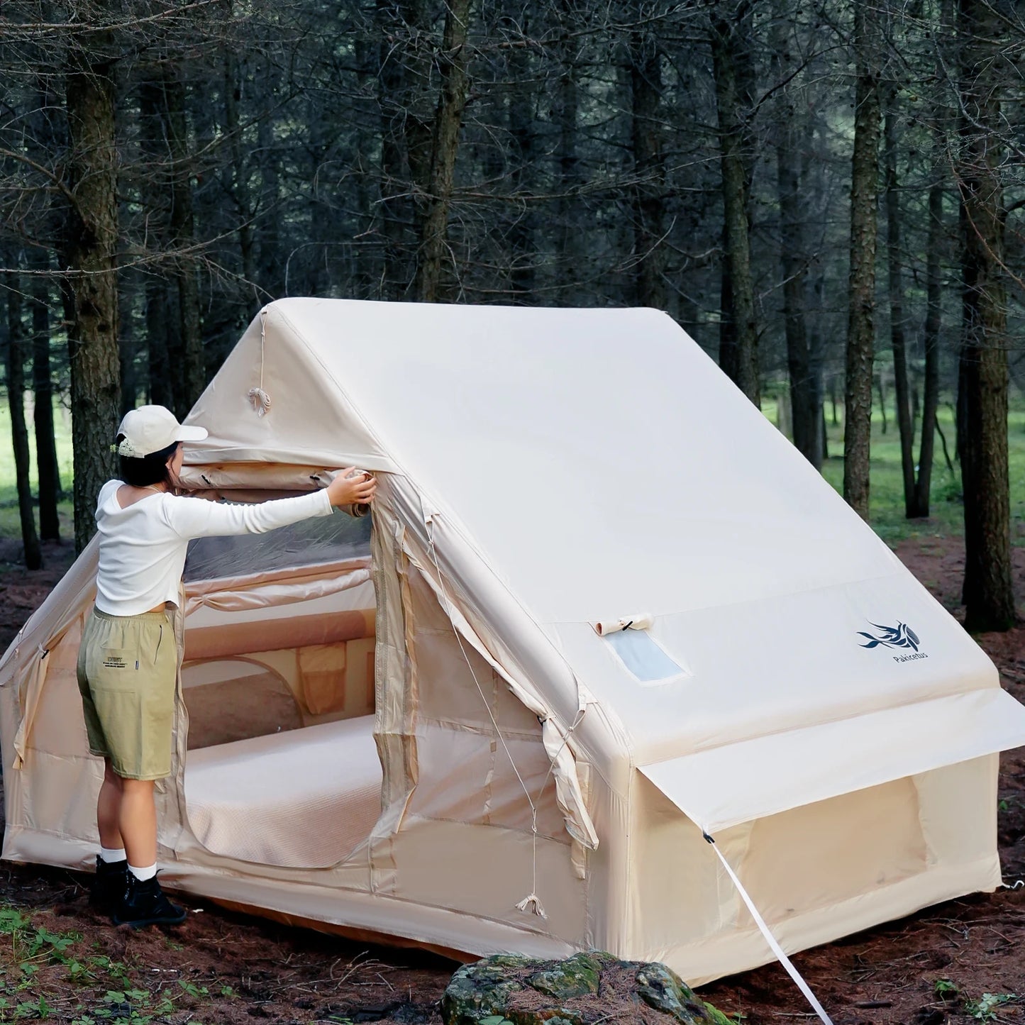 Pakicetus Inflatable Tent With Skylight Quick Setup For Families