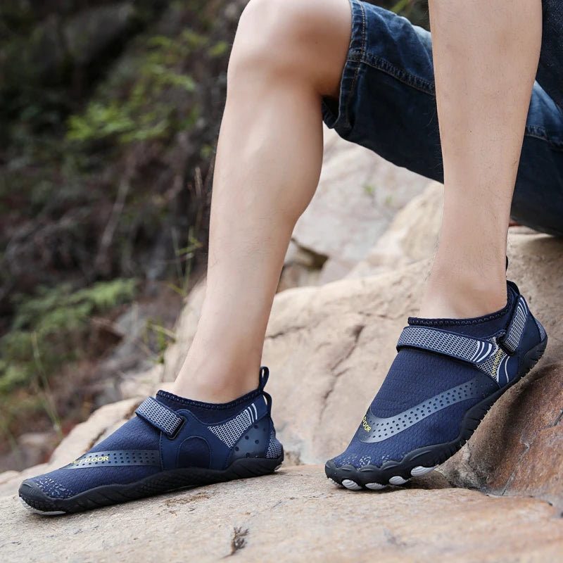 Men Water Shoes Quick Dry Non-Slip Five Finger Aqua Sneakers