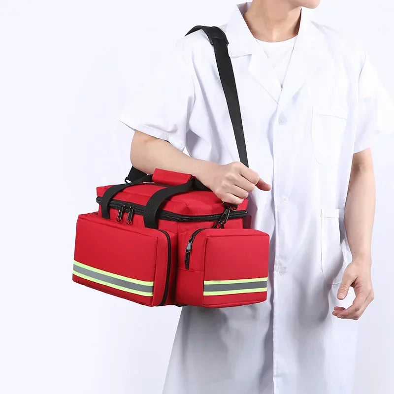 Outdoor Emergency First Aid Kit Multifunctional Medical Bag Oxford Cloth