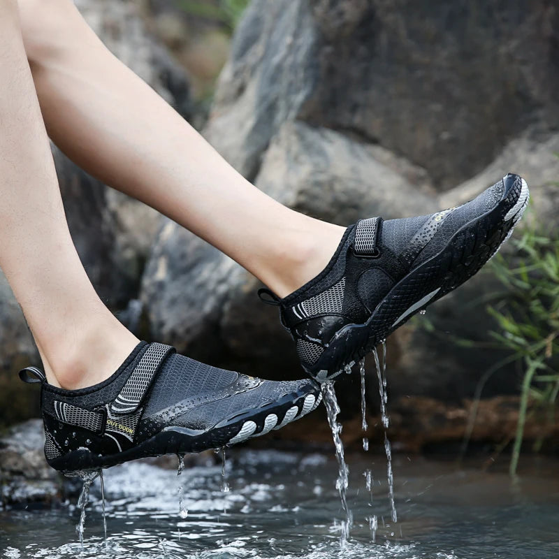 Men Water Shoes Quick Dry Non-Slip Five Finger Aqua Sneakers