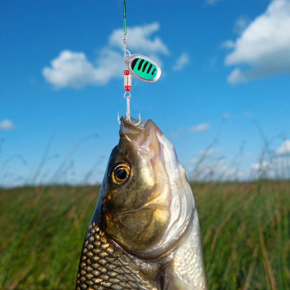 JOCESTYLE Metal Spoon Spinner Lure 30pcs Treble Hooks Freshwater Saltwater